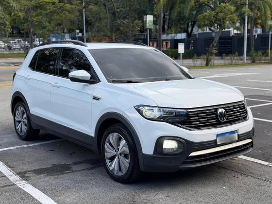 VOLKSWAGEN T-CROSS 1.0 200 TSI TOTAL FLEX COMFORTLINE AUTOMÁTICO